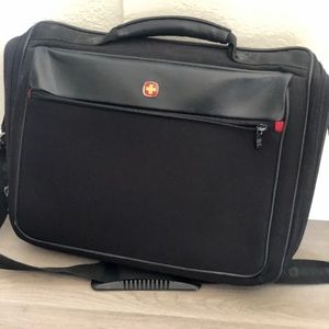 Black messenger computer bag